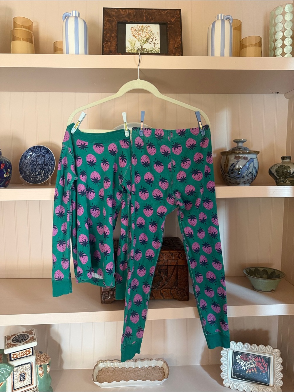 Hanna Andersson Green Pajama Set with Pink Strawberry Print